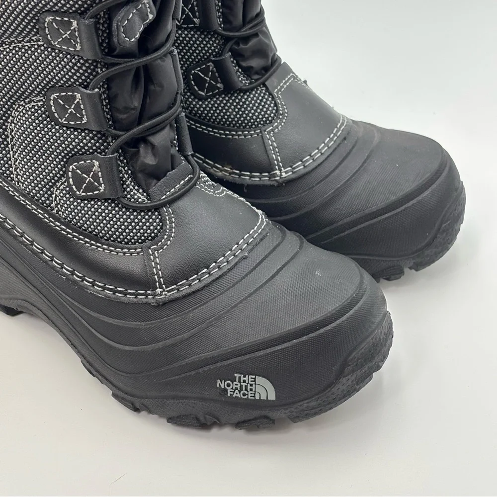 The North Face Alpenglow‎ IV Insulated Waterproof Pac Black Winter Boots Size 2